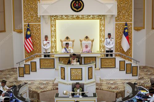 TUN MOHD ALI RUSTAM