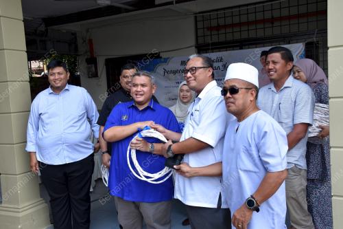 DATUK RAIS YASIN