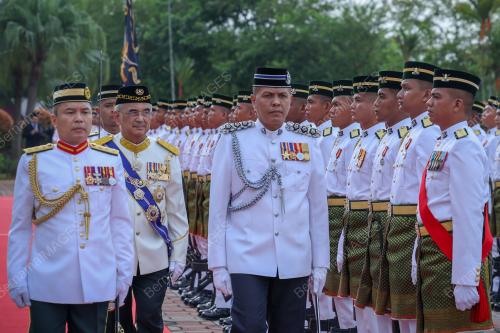 TUN MOHD ALI RUSTAM