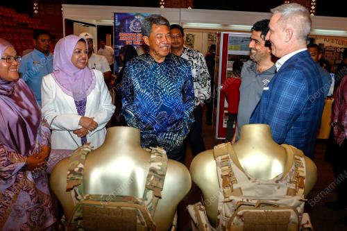 DATUK SERI MOHAMAD HASAN