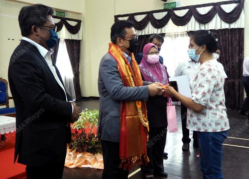 DATUK SERI SULAIMAN MD ALI