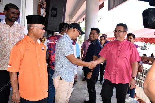 ADLY ZAHARI