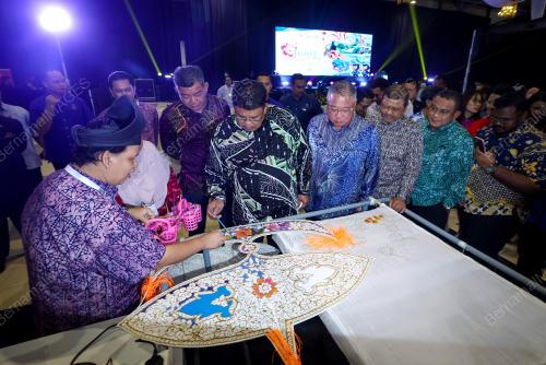 DATUK SERI AB RAUF YUSOH