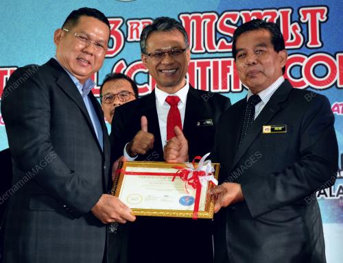 MK02_27042017_HILMI_NUGERAH