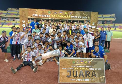 PIALA EMAS RAJA-RAJA