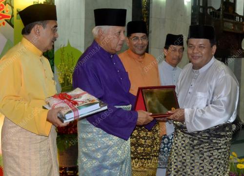 DATUK PROFESOR MADYA DR MIZAN HITAM