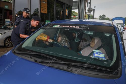 DATUK MD NAZRI ZAWAWI