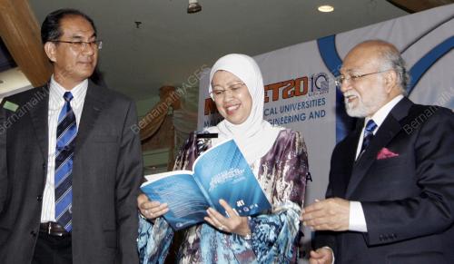 AR NUR HAIZI ABDUL HAI