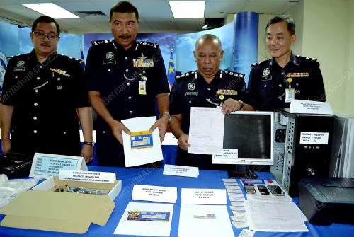 MK02_28092016_POLIS_KLON