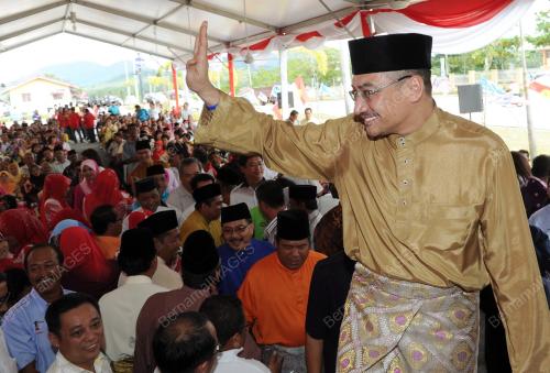 DATUK SERI HISHAMMUDDIN TUN HUSSIEN