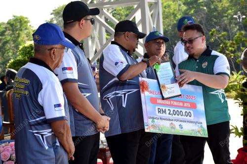 DATUK SERI AB RAUF YUSOH