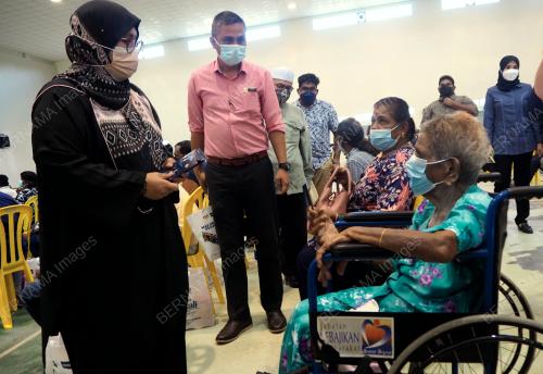 DATUK MAS ERMIEYATI SAMSUDIN
