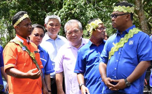 MK02_30042018_BN_DAN_ORANG_ASLI
