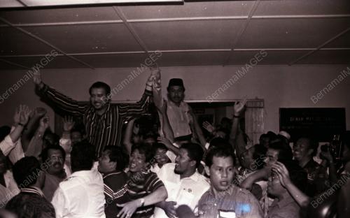 TAN SRI ABDUL RAHIM THAMBY CHIK