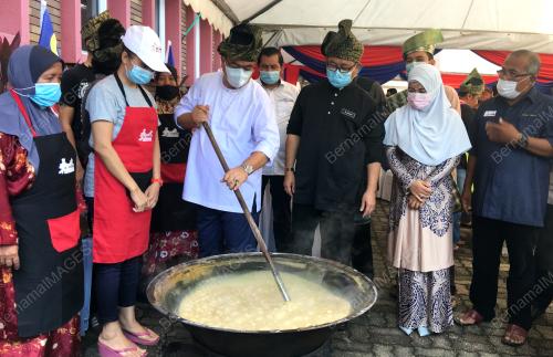 DATUK SERI SULAIMAN MD ALI