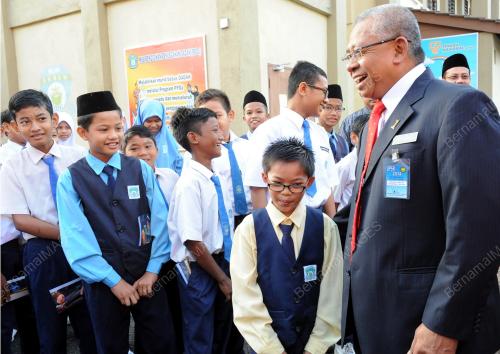 MK02_30092014_UPSR_EXCO