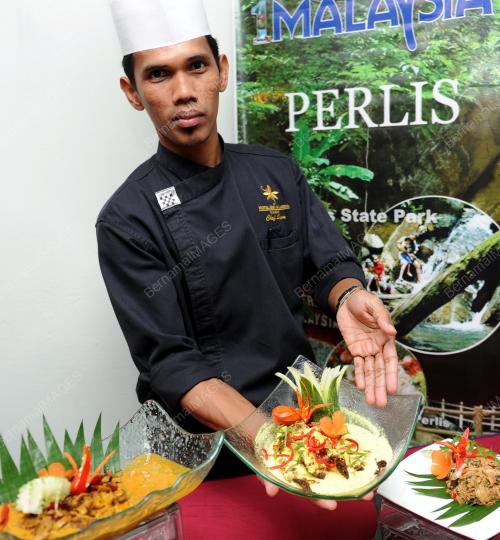 MK02_30102012_MAKANAN_PERLIS