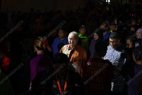 AMBANG TAHUN BAHARU 2025