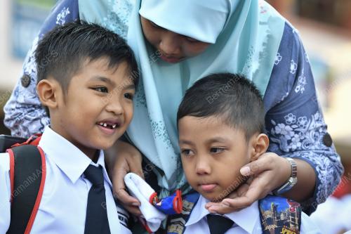 MK03_02012019_SEKOLAH_BN201901017242