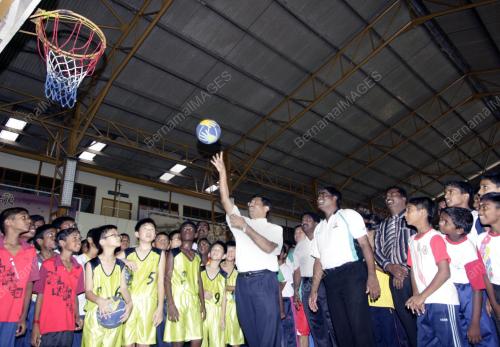 BOLA KERANJANG