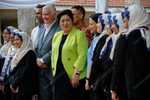 DAME CINDY KIRO