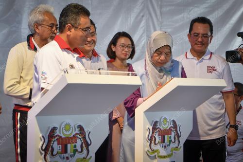 MK03_03112019_KEBERSIHAN_BN201911026307