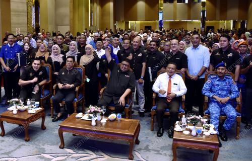 DATUK SERI AB RAUF YUSOH