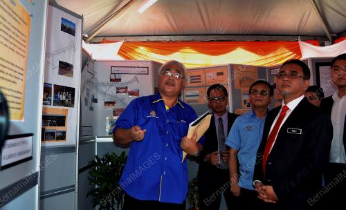 MK03_04032019_PERSIMPANGAN_BN201903032233