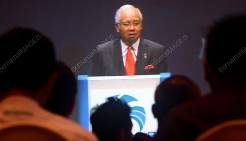 MK03_04062012_LNG_SG_UDANG