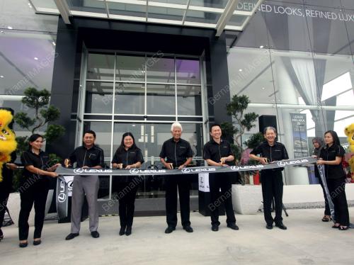 MK03_04122014_LEXUS_MELAKA