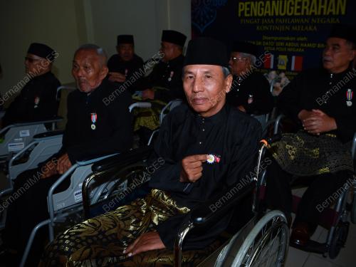 TAN SRI ABDUL HAMID BADOR