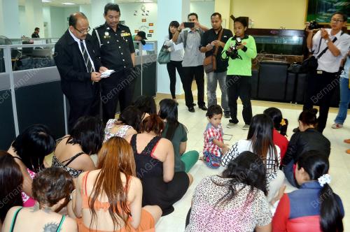 MK03_05052014_IMIGRESEN_TAHAN