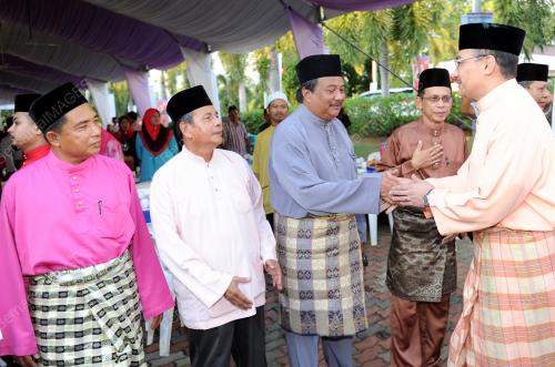 MK03_05072014_HISHAM_BUKA