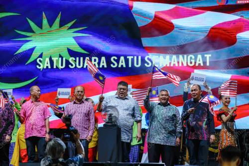 DATUK SERI AB RAUF YUSOH
