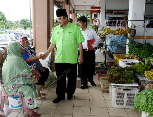 DATUK SERI MOHD ALI RUSTAM