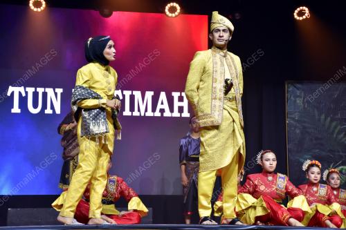 TEATER BANGSAWAN SAHMURA