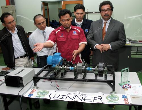 DATUK PROF MADYA DR. ABU BAKAR MOHAMAD DIAH