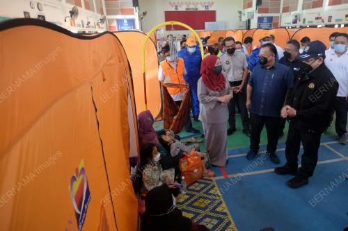 DATUK SERI ALEXANDER NANTA LINGGI