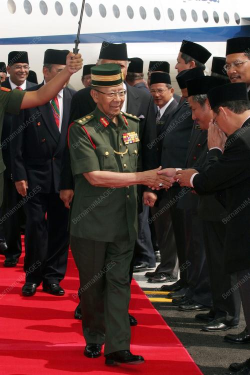SULTAN ABDUL HALIM MU'ADZAM SHAH