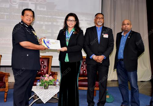 DATUK ZAINOL SAMAH