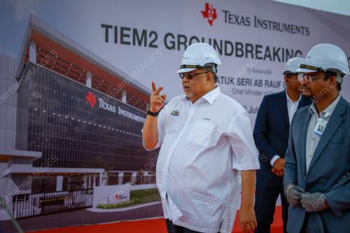 DATUK SERI AB RAUF YUSOH