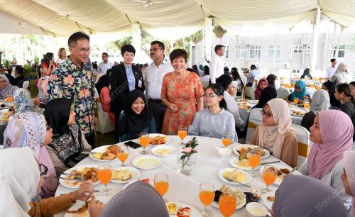 MK03_07122017_DAME_PATSY_REDDY