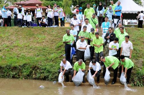 MK03_10092012_JOSEPH_SUNGAI