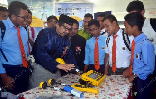 MK03_10092014_IKON_SAINS