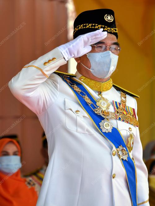TUN MOHD ALI RUSTAM