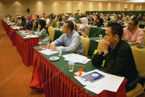 USAHAWAN MITI