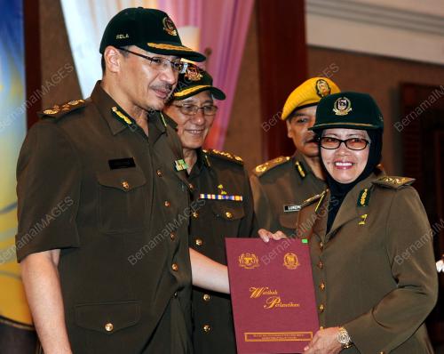 DATUK SERI HISHAMMUDDIN TUN HUSSEIN