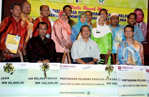 MK03_11042013_LPP_PENERIMA