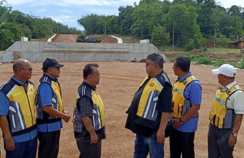 DATUK SERI AB RAUF YUSOH