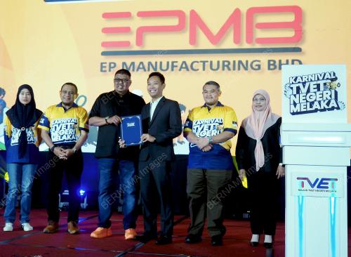 DATUK SERI AB RAUF YUSOH
